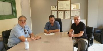 Επισημοποιήθηκε Η Συνεργασία Του Δήμου Με Τον Εμπορικό Σύλλογο